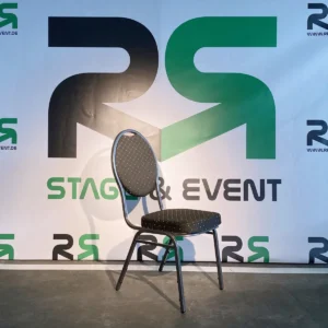Konferenzstühle in Scheeßel mieten: Ideal für Ihre Veranstaltungen – hochwertig gepolstert, bequem und schnell buchbar bei RS Stage & Event.