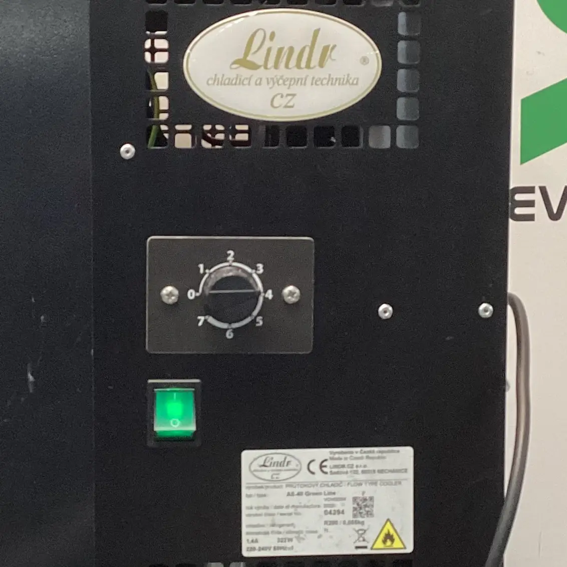 Lindr-Zapfanlage in Bremen – ideal zum Mieten für Veranstaltungen, sorgt zuverlässig für optimal gekühlte Getränke auf Ihrer Feier.