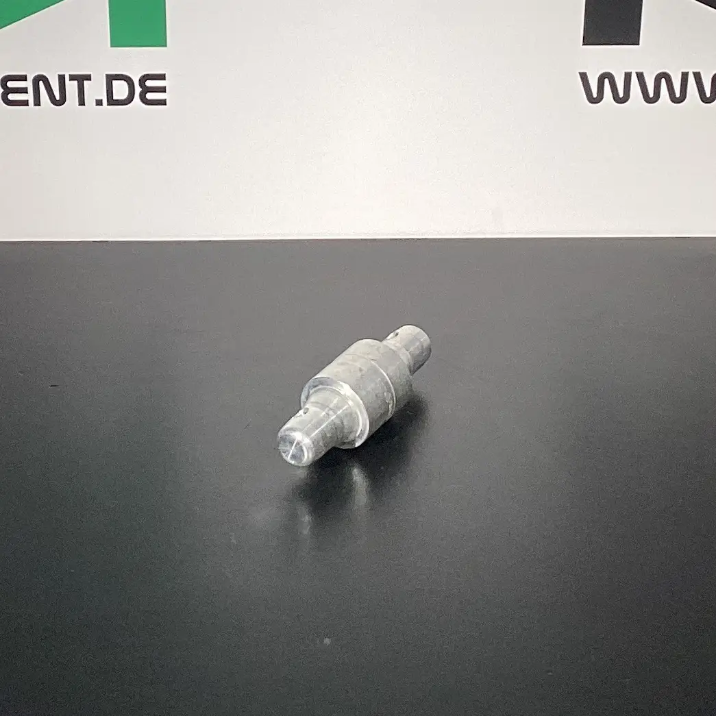 Traversenspacer aus Oldenburg: Buchen Sie dieses kompakte Verbindungselement jetzt für Ihre nächste Veranstaltung und erweitern Sie Ihre Traversen sicher.