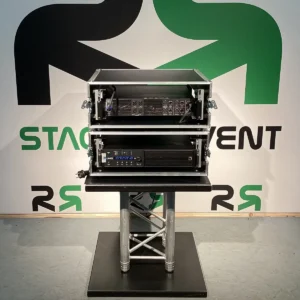Mieten Sie Systemverstärker in Bremen und sorgen Sie mit hochwertiger Ausrüstung für perfekte Klangqualität bei Ihrer Veranstaltung – das Bild zeigt professionelle Audiotechnik im Verleih-Einsatz.